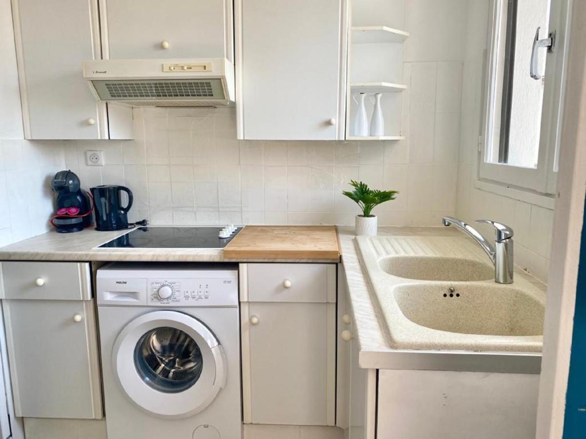 Appartement A 100 M De La Avec Clim Et Balcon